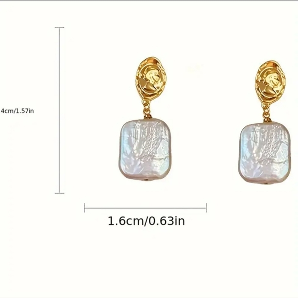 Elegant Dangle Earrings 18k Gold Plated Inlaid Freshwater Baroque Pearl. - Picture 5 of 6